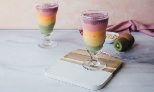 Smoothie Arcoiris De Avena Y Frutas