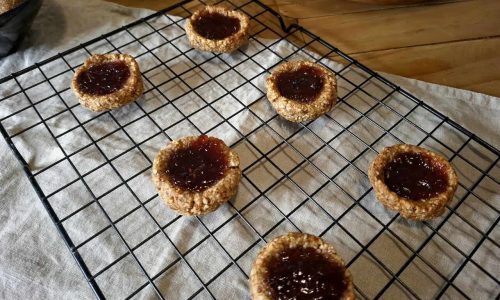 Canastillas De Avena Y Dátil Rellenas De Mermelada 