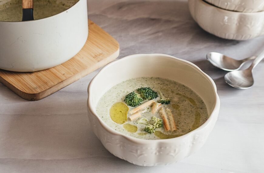 Sopa Cremosa Brócoli y Avena   