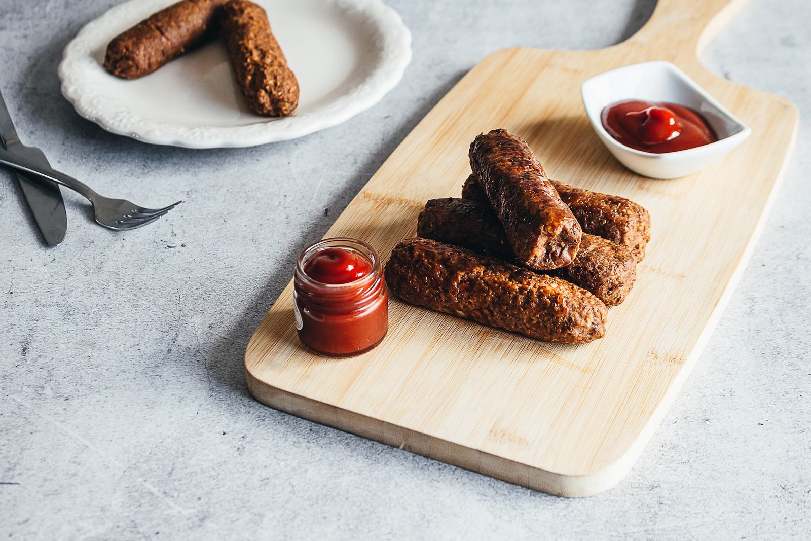 Salchichas veganas de avena