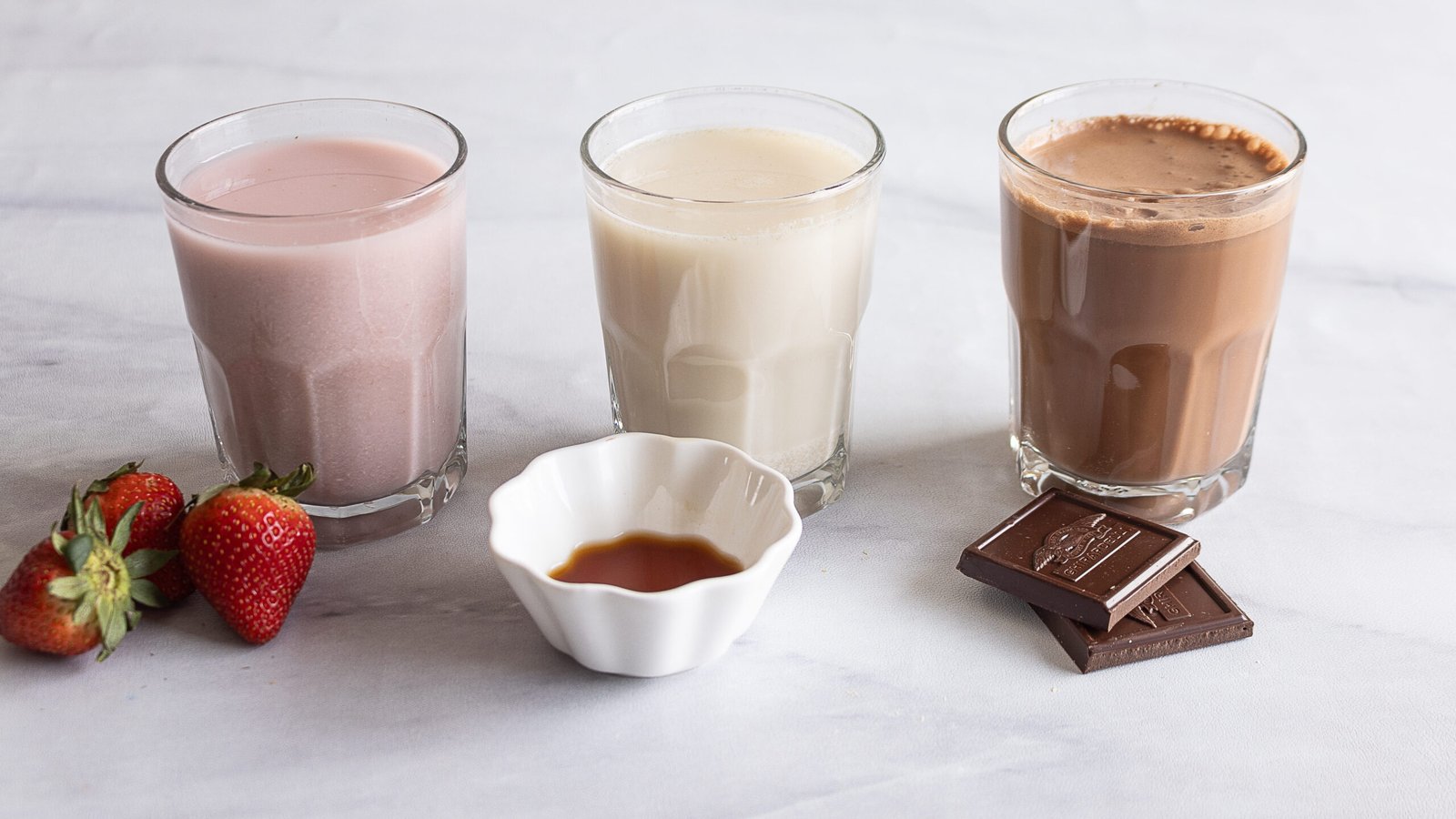 Leche de avena – 3 Sabores: Vanilla, Fresa y Chocolate